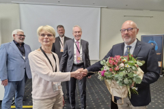 e3960b15-4bea-4cdc-9366-ac52083e0b54